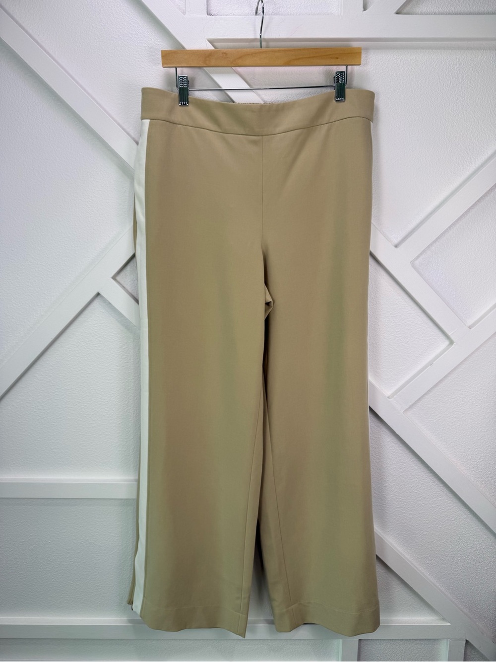 NWT Boden Pull On Side Stripe Trousers Ankle Zip Beige Size 14 Regular - Picture 2 of 14